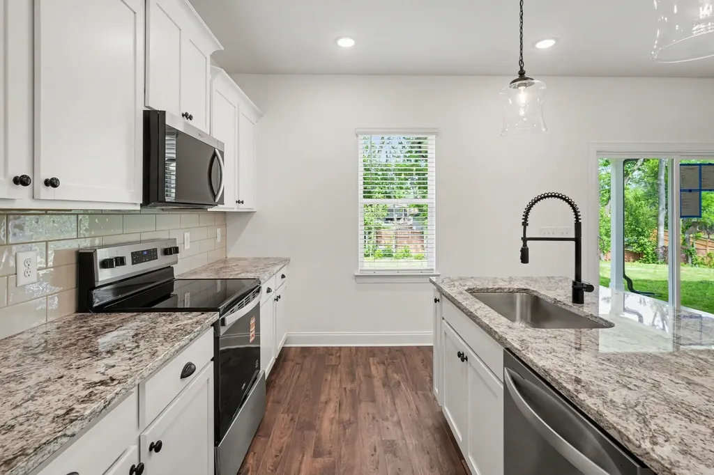 1013 Riverview Run Madison TN 37115