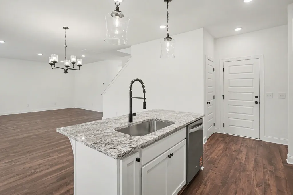 1013 Riverview Run Madison TN 37115