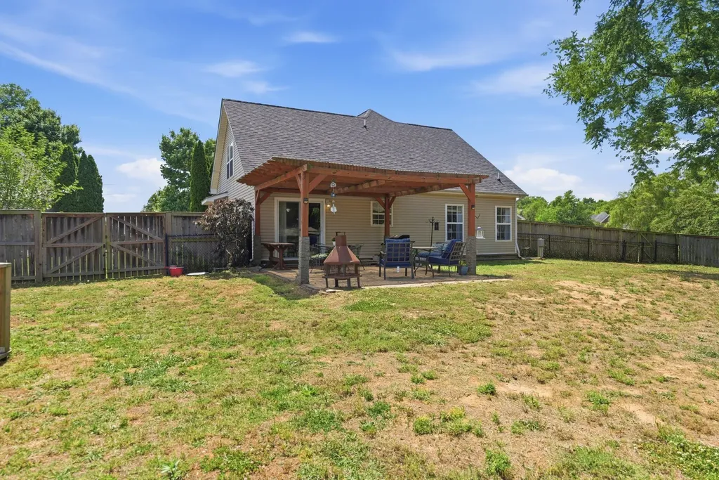 1526 Ripken Court Murfreesboro TN 37129