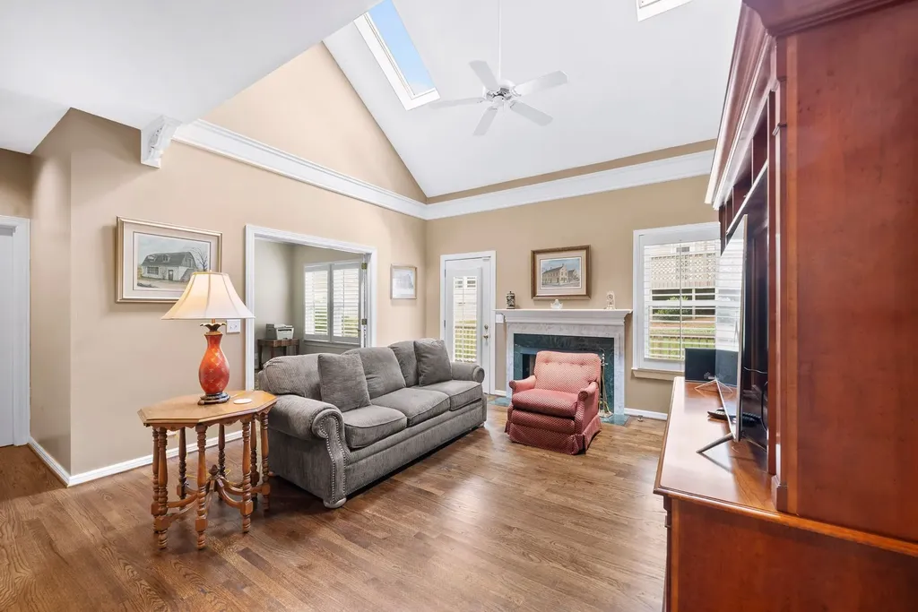 108 Hicks Road Nashville TN 37221