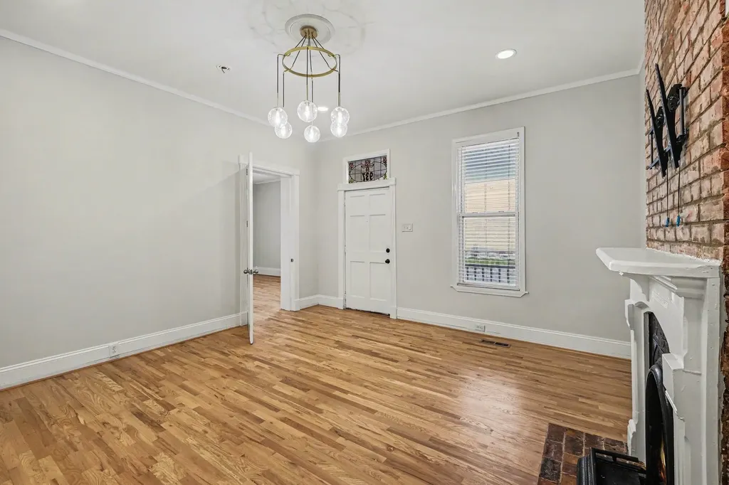 937 Phillips Street Nashville TN 37208