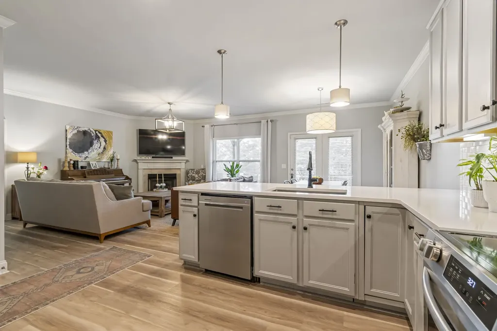 2557 Westerham Way Thompsons Station TN 37179
