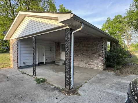 479 Carman Avenue New Johnsonville TN 37134