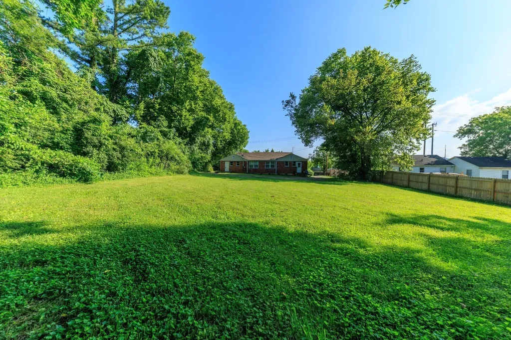 410B Ewing Drive Nashville TN 37207
