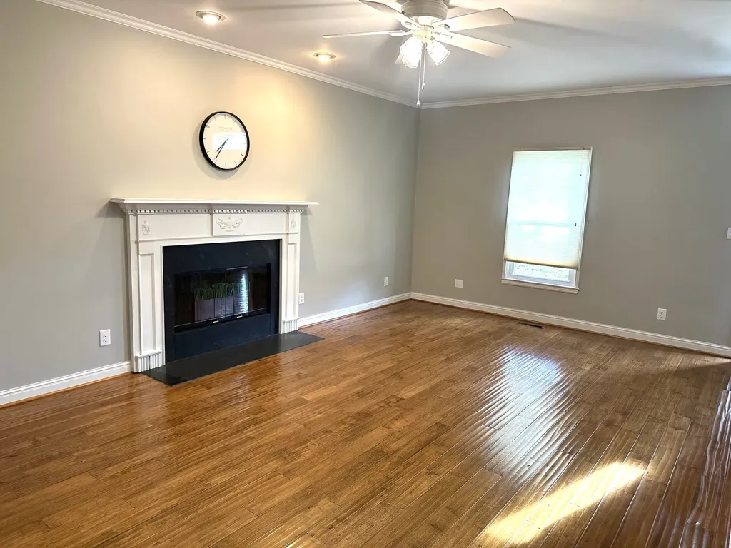 1816 Elizabeth Court Spring Hill TN 37174