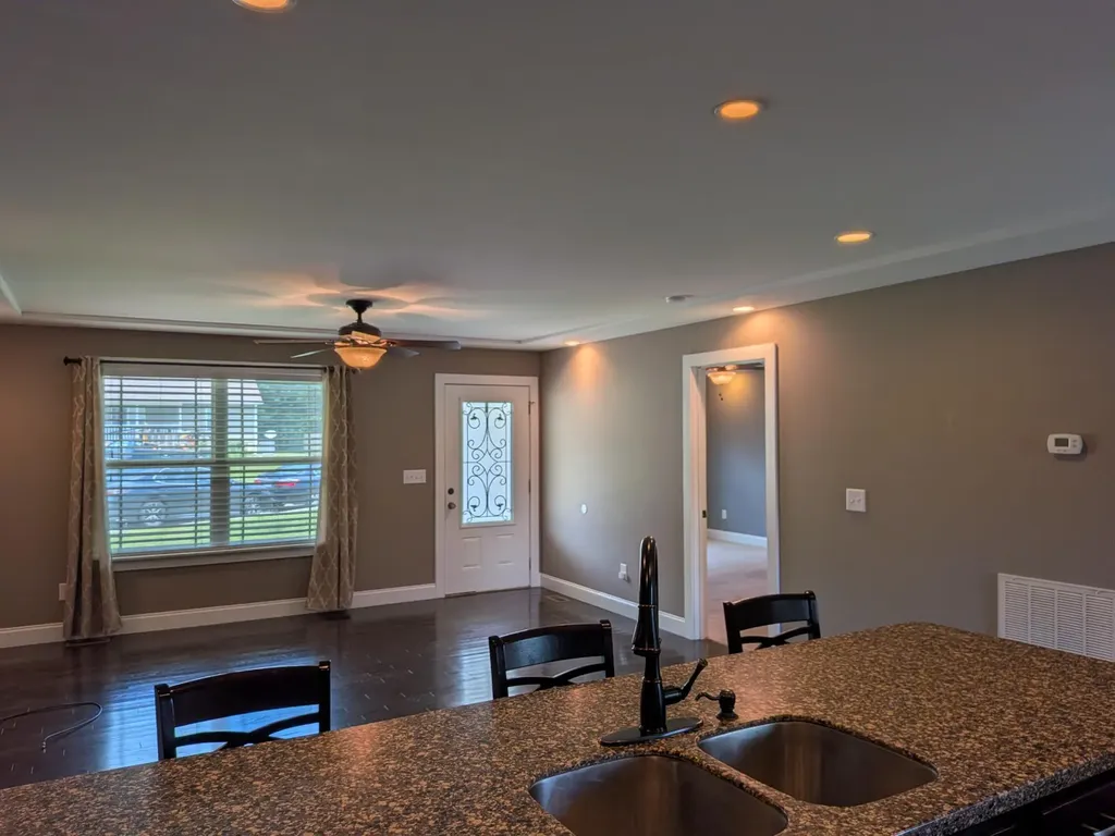 181 Mountain Breeze Avenue Dayton TN 37321