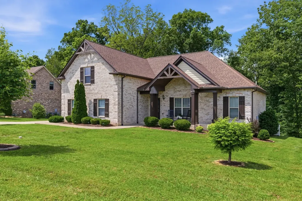 2065 Stratford Lane Greenbrier TN 37073