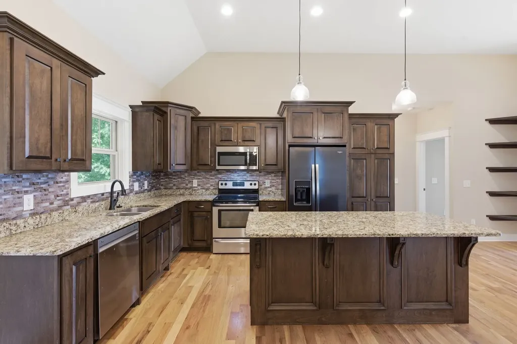 2065 Stratford Lane Greenbrier TN 37073