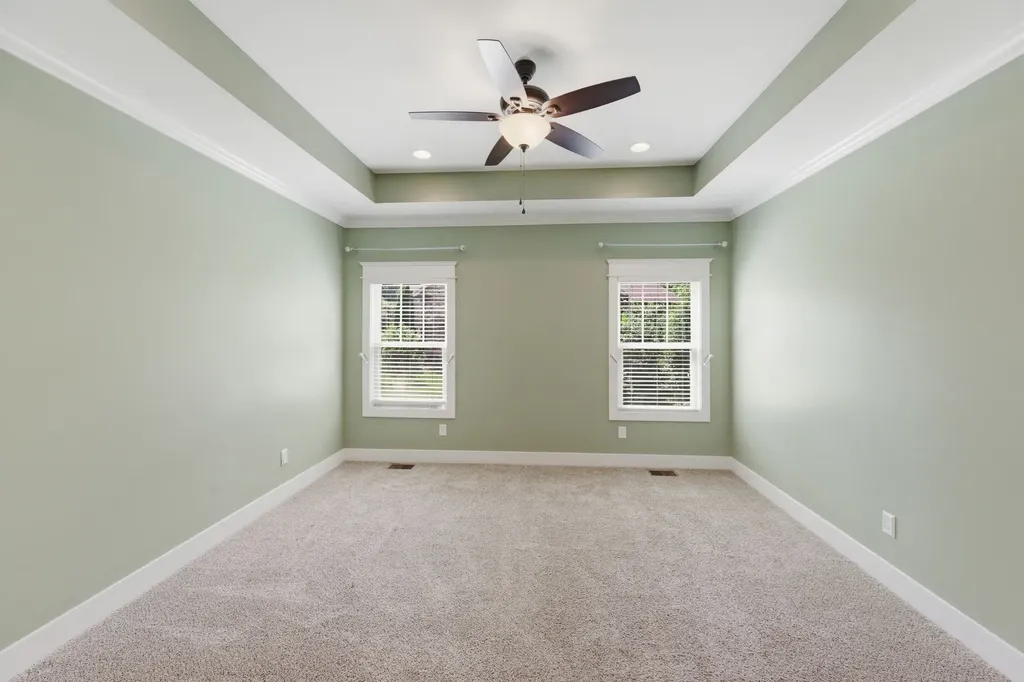 2065 Stratford Lane Greenbrier TN 37073