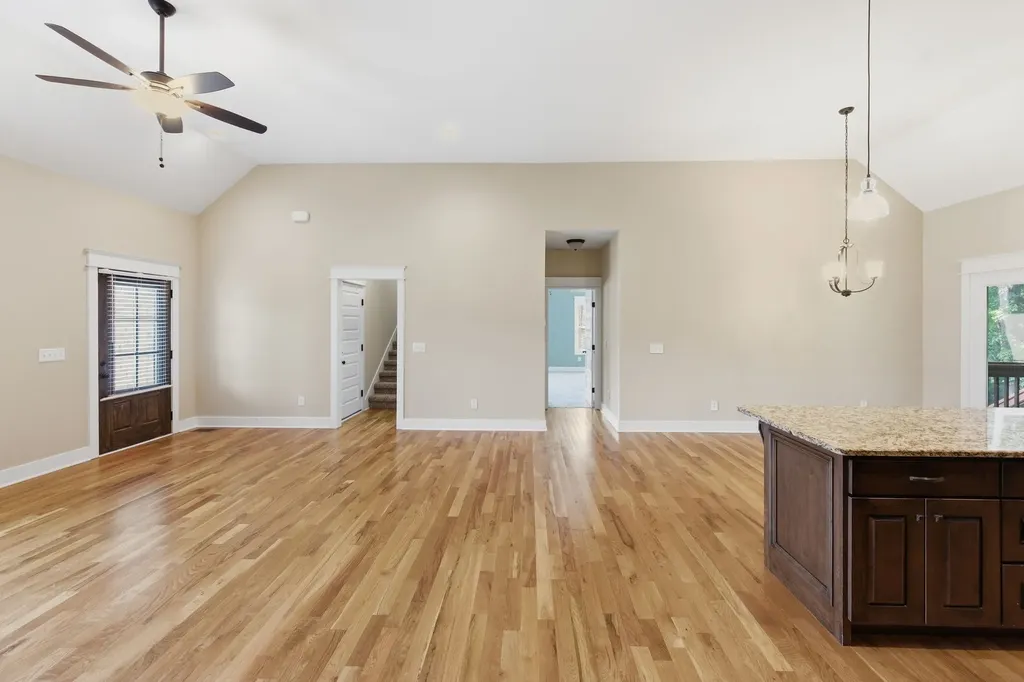 2065 Stratford Lane Greenbrier TN 37073