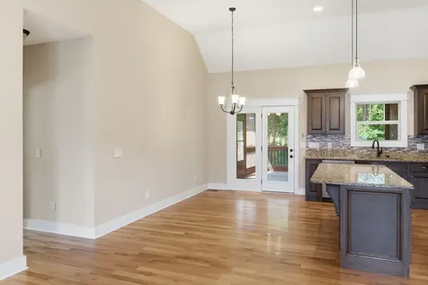 2065 Stratford Lane Greenbrier TN 37073