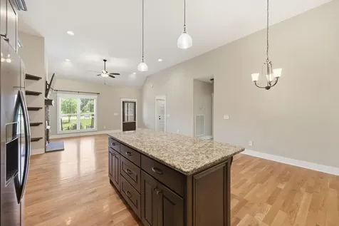 2065 Stratford Lane Greenbrier TN 37073