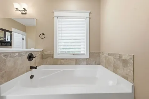 2065 Stratford Lane Greenbrier TN 37073