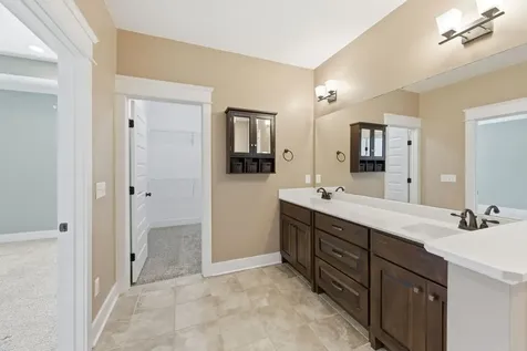 2065 Stratford Lane Greenbrier TN 37073