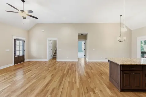 2065 Stratford Lane Greenbrier TN 37073