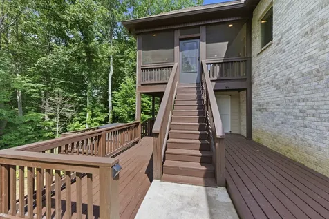 2065 Stratford Lane Greenbrier TN 37073