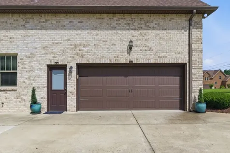 2065 Stratford Lane Greenbrier TN 37073