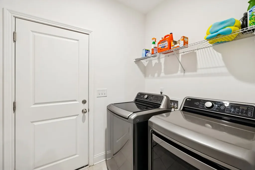 6407 Desmond Avenue Murfreesboro TN 37128