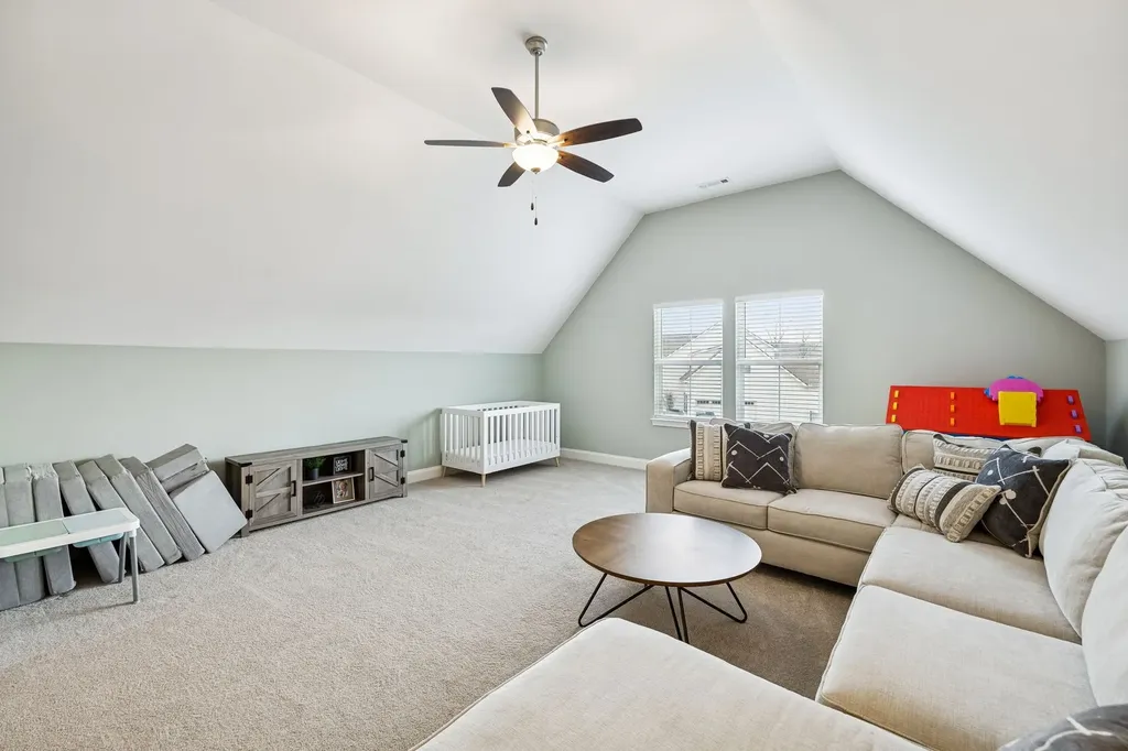 6407 Desmond Avenue Murfreesboro TN 37128
