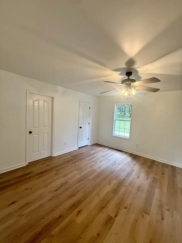 43 Hawthorne Dr, N Lawrenceburg TN 38464