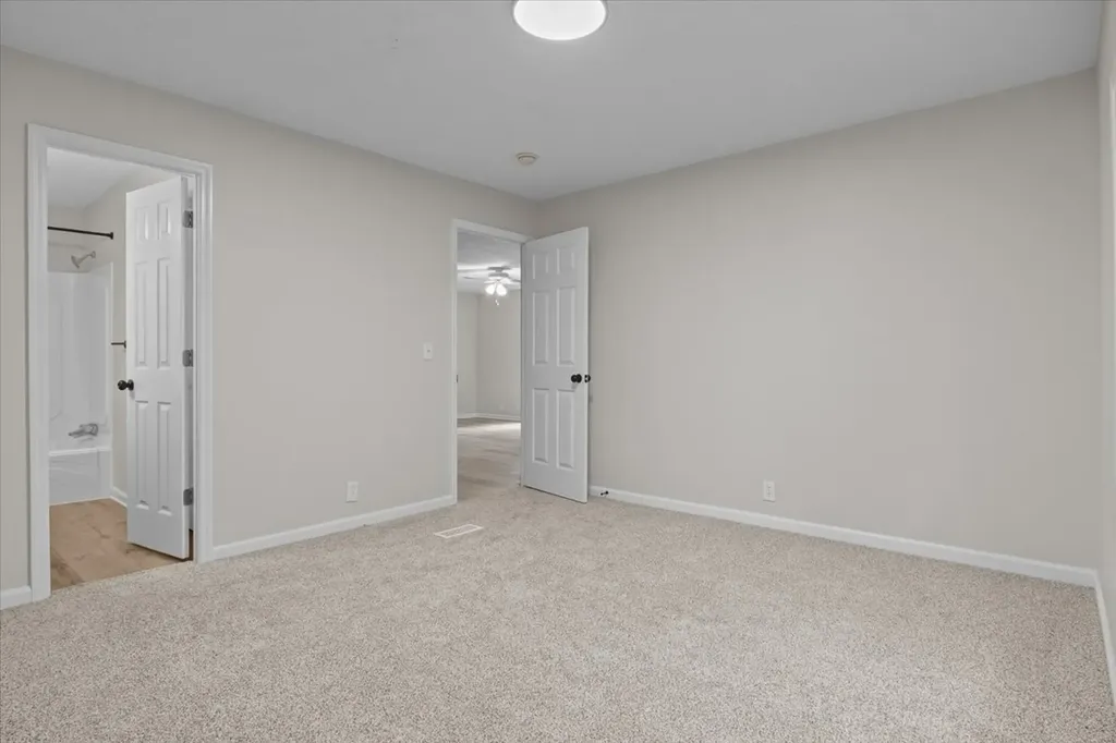 10410 Ridgecrest Drive Bon Aqua TN 37025