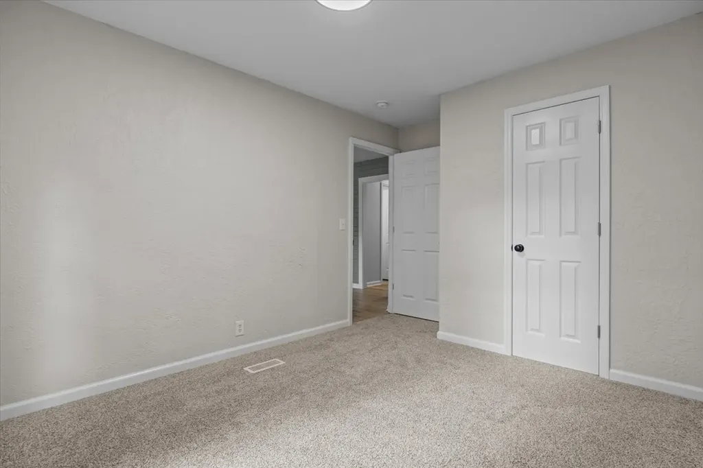 10410 Ridgecrest Drive Bon Aqua TN 37025