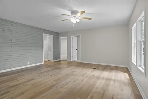 10410 Ridgecrest Drive Bon Aqua TN 37025