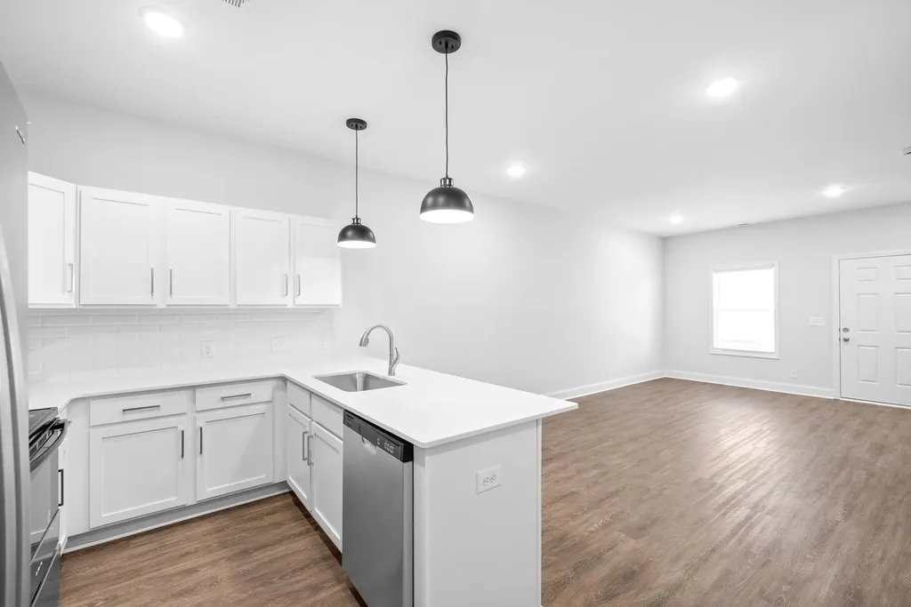 760 Tracy Ln Unit B105 Clarksville TN 37040
