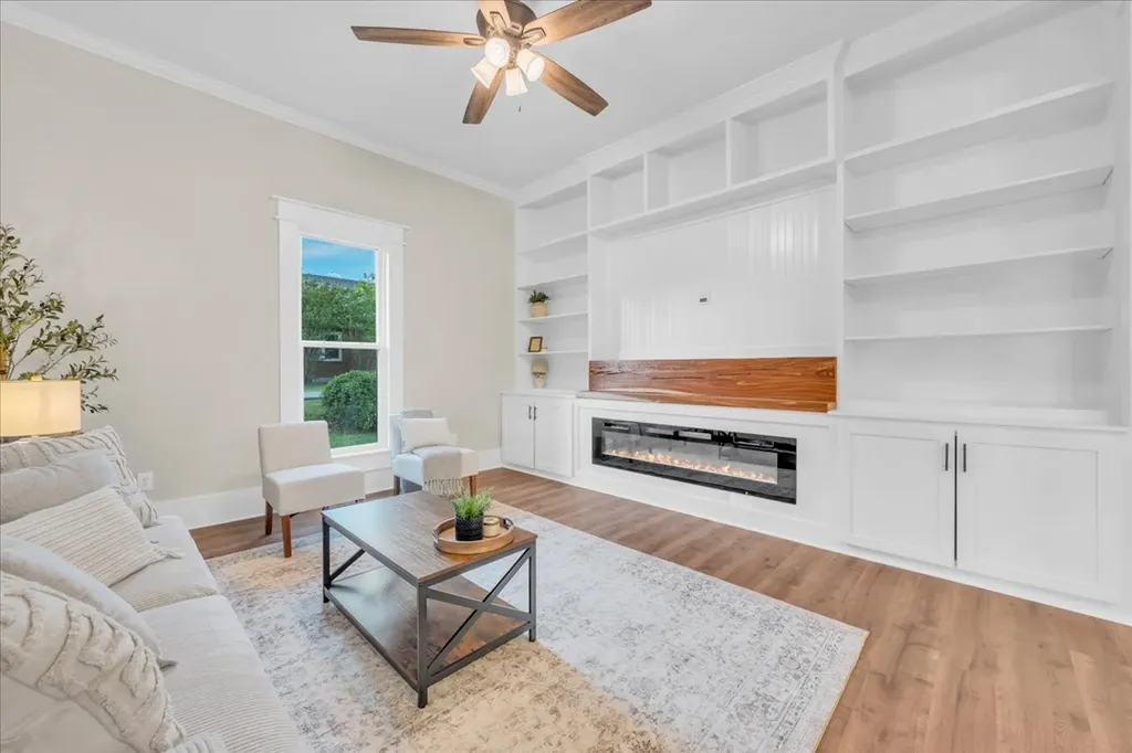 141 N Russell Street Portland TN 37148