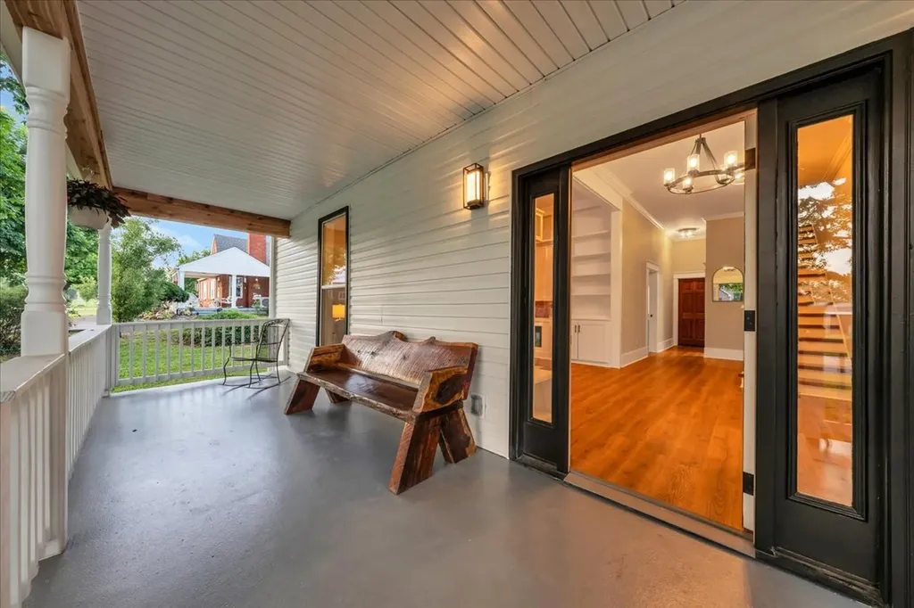 141 N Russell Street Portland TN 37148