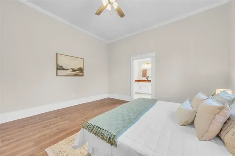 141 N Russell Street Portland TN 37148