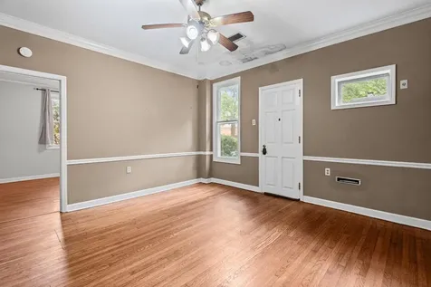 689 Tanglewood Street Memphis TN 38104
