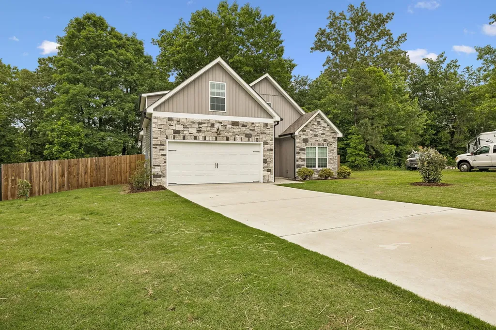 153 Still Water Drive Ringgold GA 30736