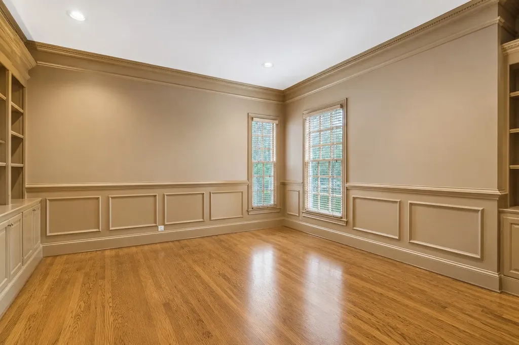57 Annandale Nashville TN 37215