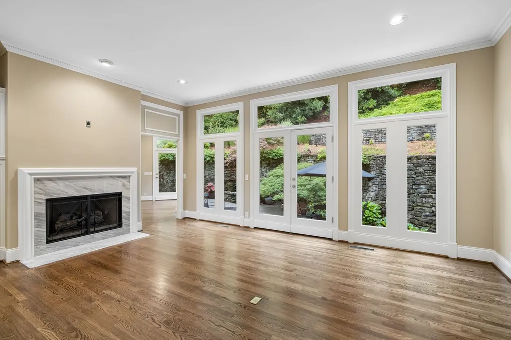 57 Annandale Nashville TN 37215