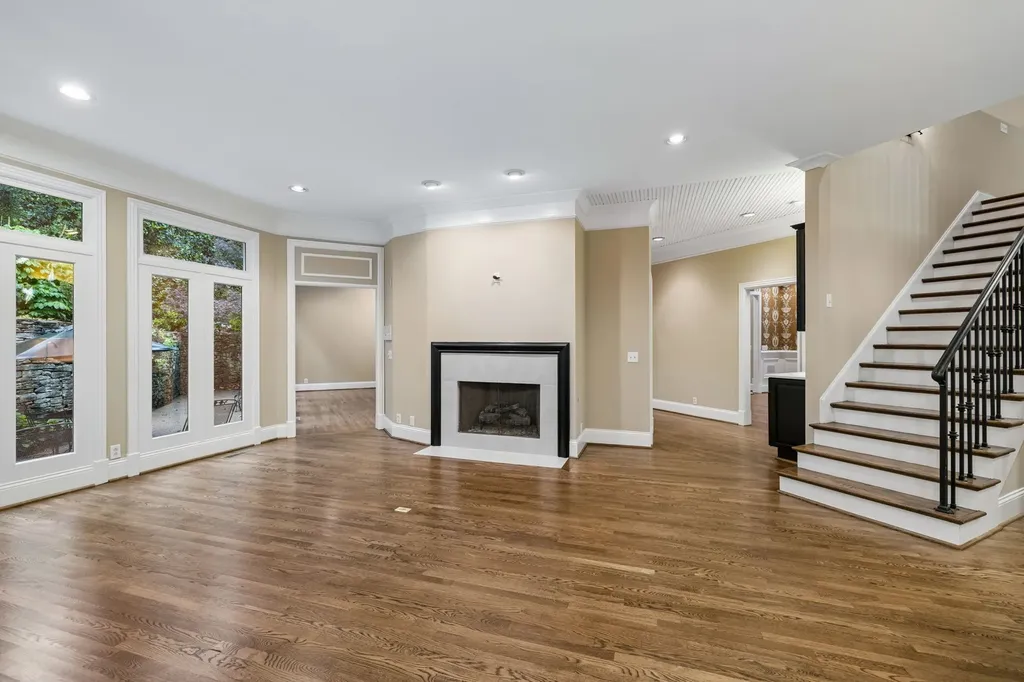57 Annandale Nashville TN 37215