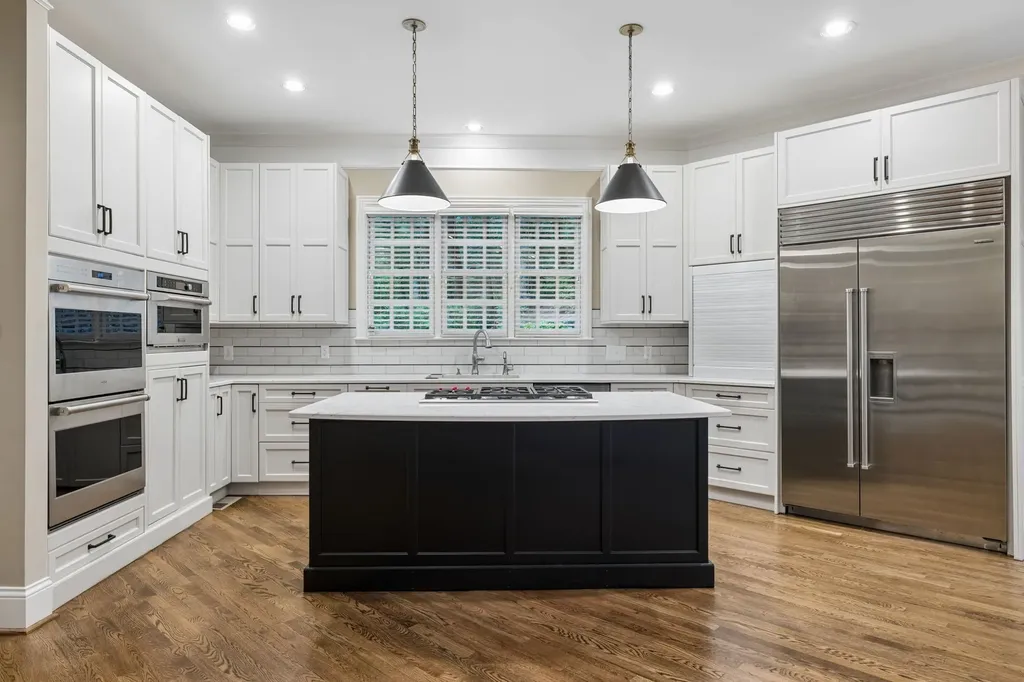 57 Annandale Nashville TN 37215