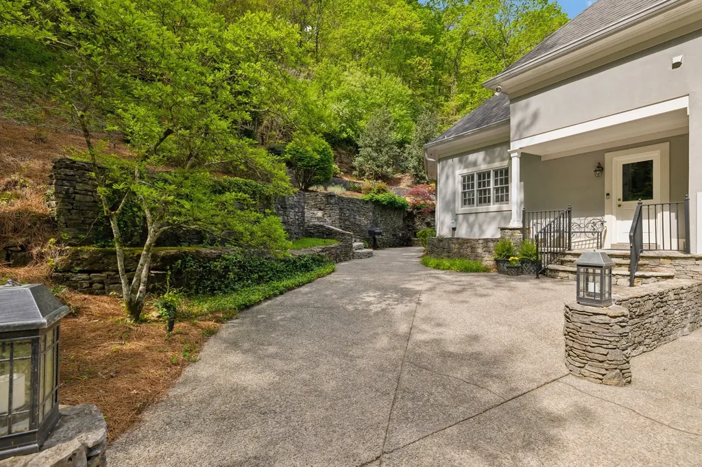 57 Annandale Nashville TN 37215