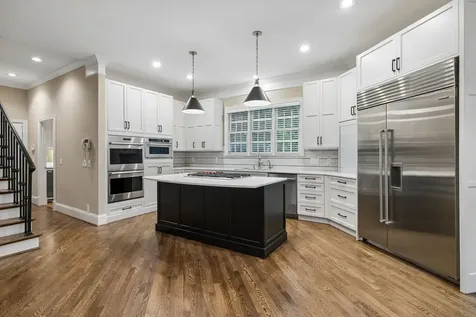 57 Annandale Nashville TN 37215