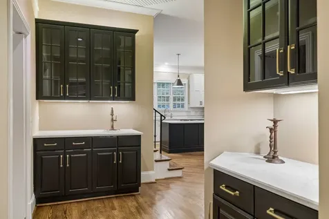 57 Annandale Nashville TN 37215