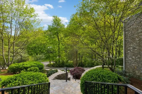 57 Annandale Nashville TN 37215