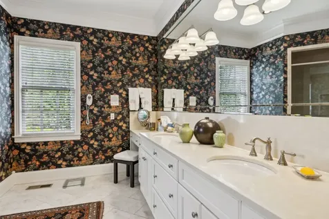 57 Annandale Nashville TN 37215