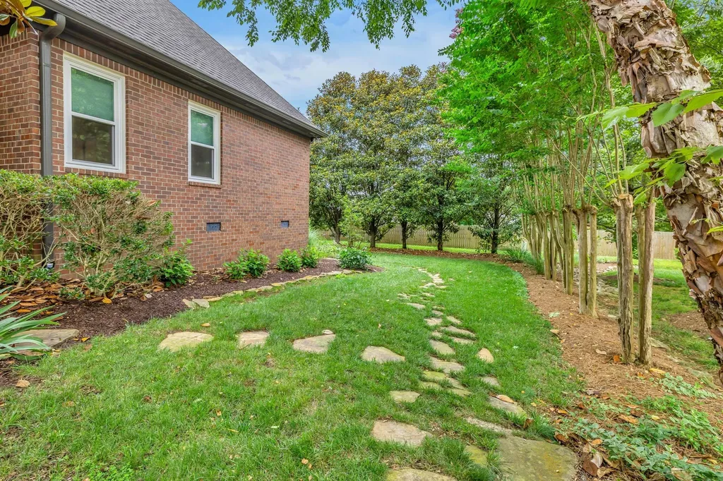 729 Harrow Lane Franklin TN 37064