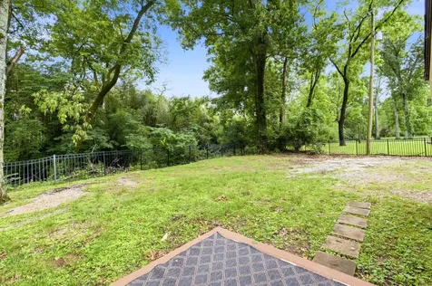 5905 Old Harding Pike Nashville TN 37205