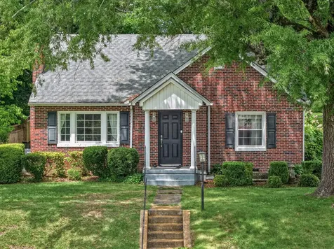 502 4th Avenue Fayetteville TN 37334