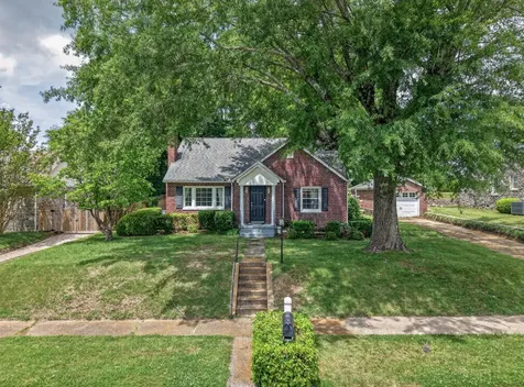 502 4th Avenue Fayetteville TN 37334