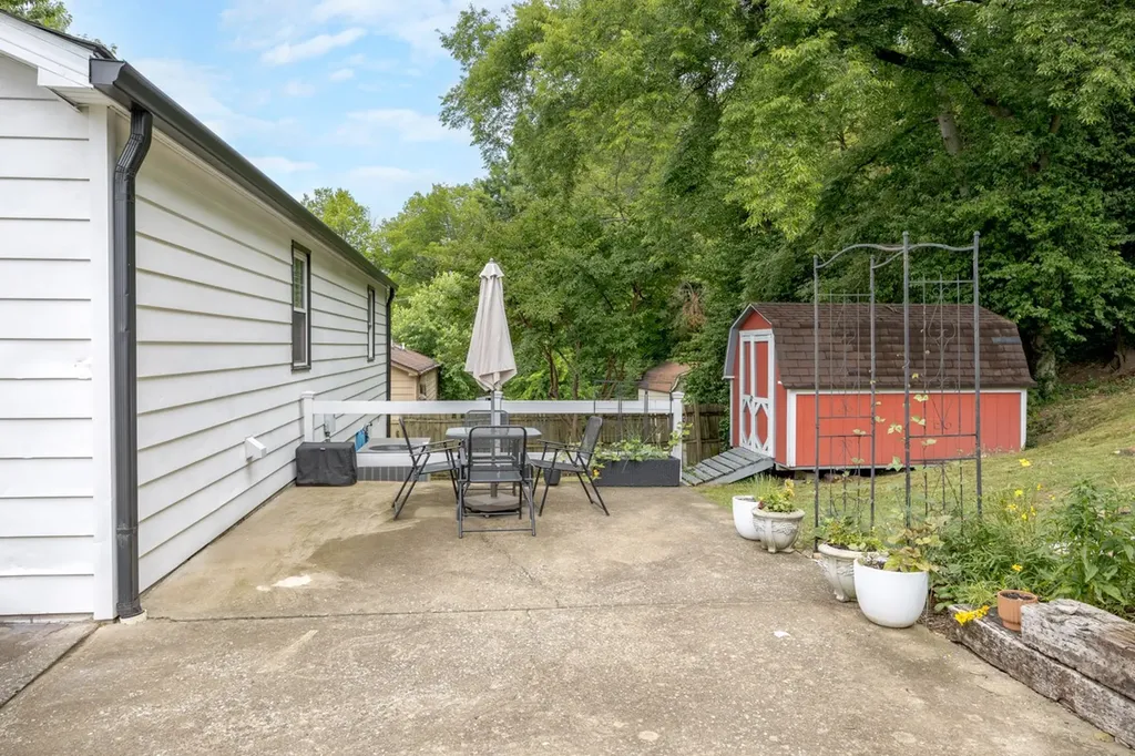 217 Flora Maxwell Road Nashville TN 37211