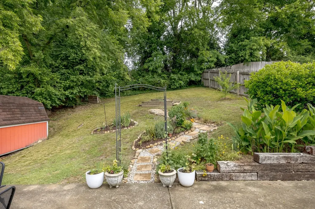 217 Flora Maxwell Road Nashville TN 37211