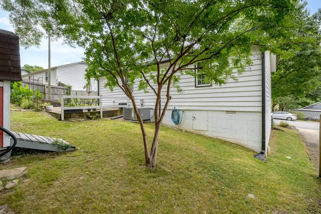 217 Flora Maxwell Road Nashville TN 37211