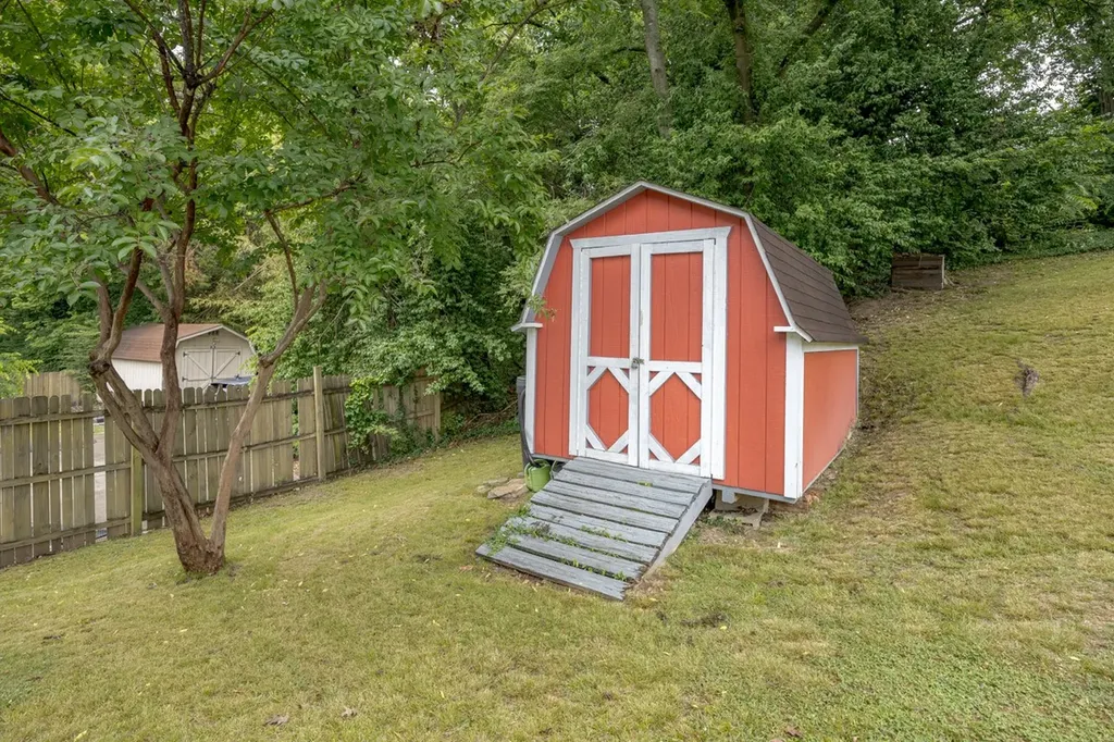 217 Flora Maxwell Road Nashville TN 37211